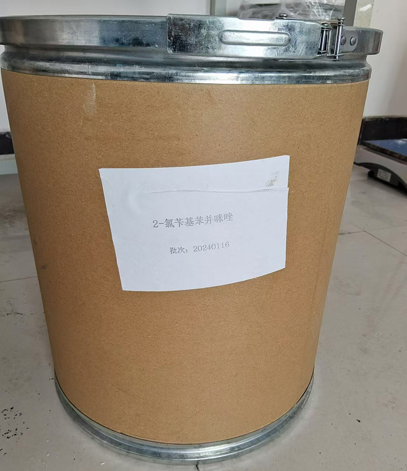 2-對氯芐基苯并咪唑(圖1)